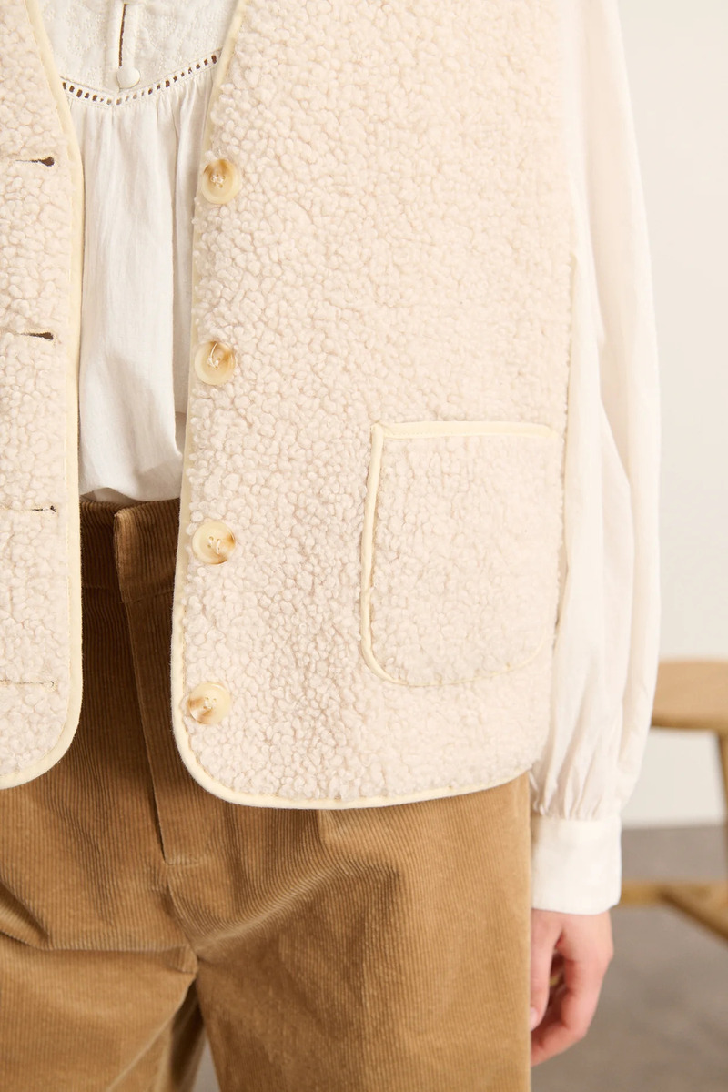 CHALECO BORREGUILLO POLA COLOR CRUDO 4